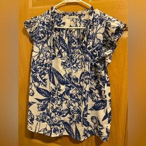 Abercrombie & Fitch Navy and White Floral Blouse